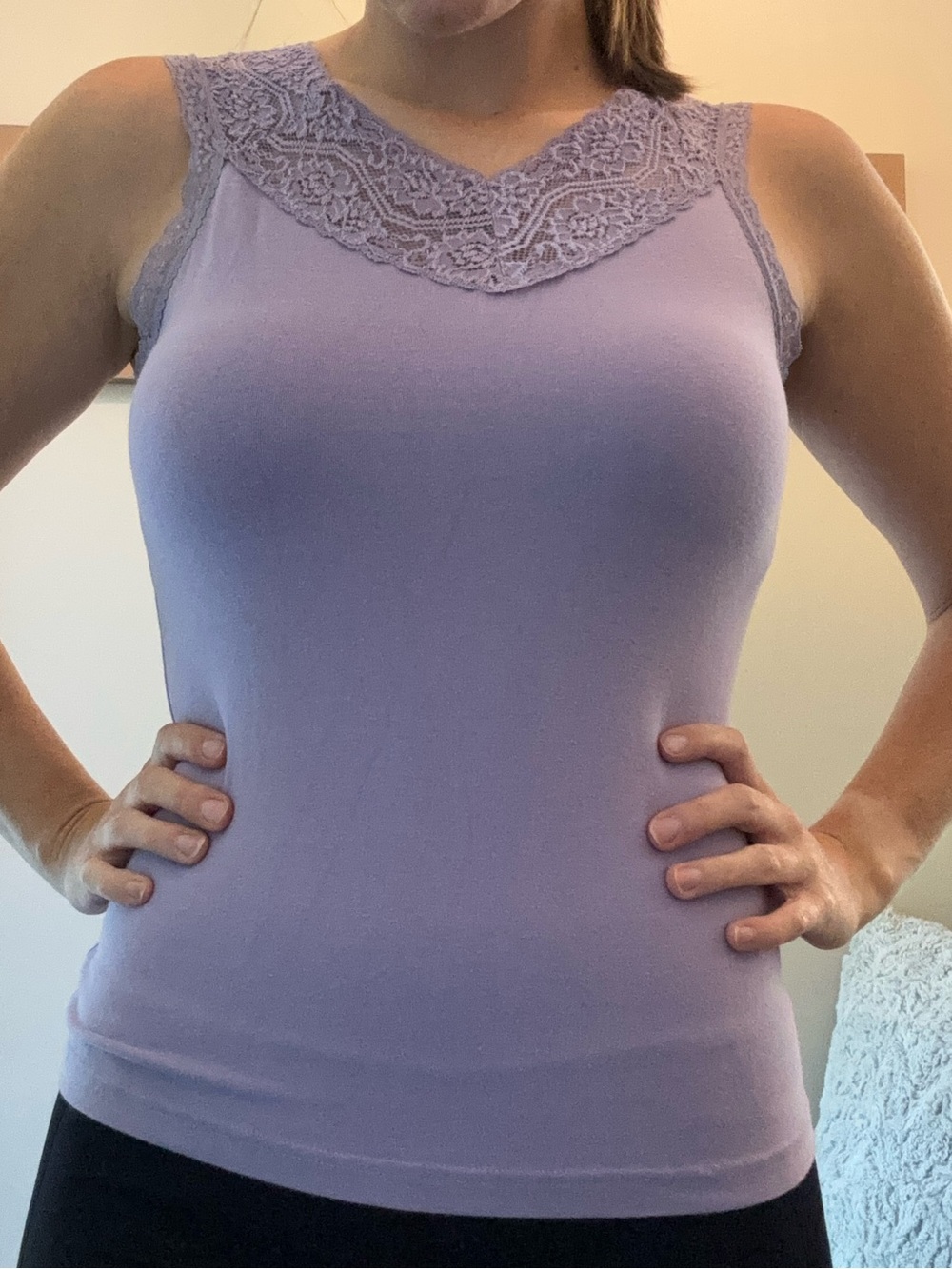 Women's Lavender Lace-Trim Camisole Tank Top